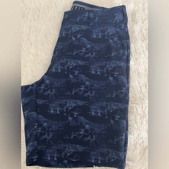 ☀️☀️2 pairs men’s shorts, size 32 ☀️☀️ - Picture 2 of 5